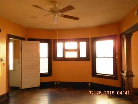 814 W Pleasant St, Springfield, OH 45506 photo 4