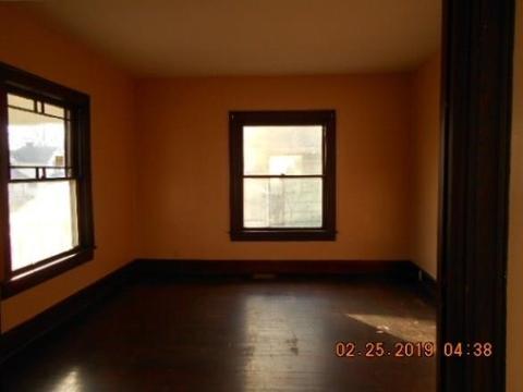 814 W Pleasant St, Springfield, OH 45506 photo 7