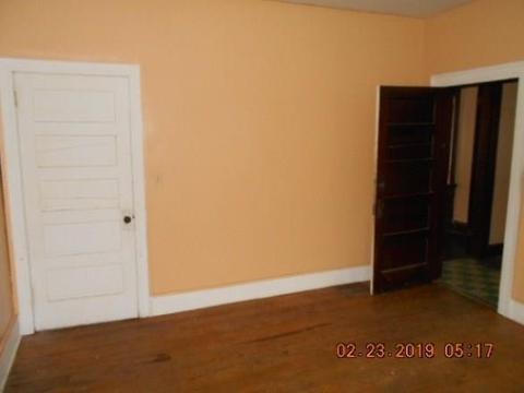 814 W Pleasant St, Springfield, OH 45506 photo 8