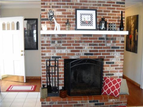 2612 Marinette Dr, Springfield, OH 45503 photo 5