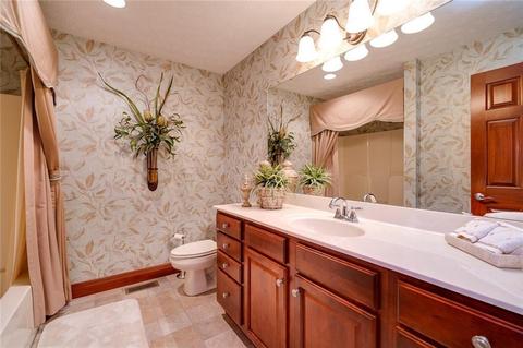 1481 Kingsgate Rd, Springfield, OH 45503 photo 25