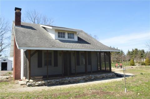1545 S Bird, Springfield, OH 45505 photo 2