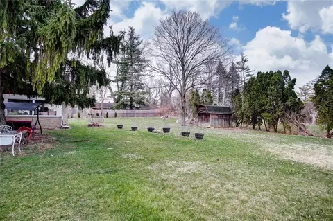 511 Holiday Dr, Springfield, OH 45505 photo 32