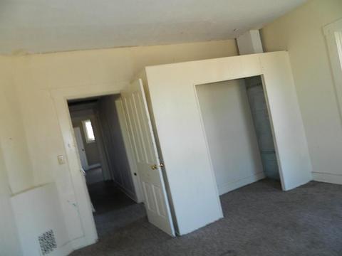 1221 W High St, Springfield, OH 45506 photo 6