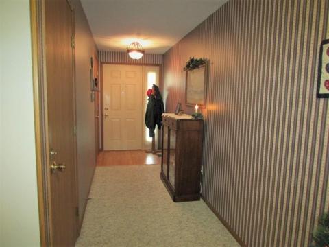 4407 Tacoma St, Springfield, OH 45503 photo 3