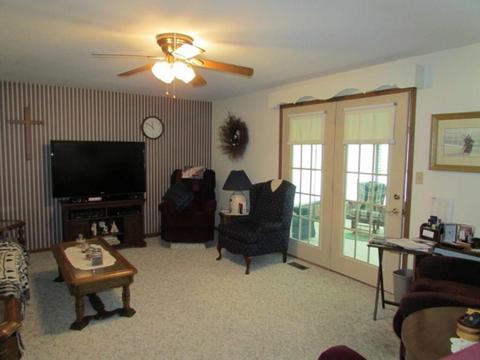 4407 Tacoma St, Springfield, OH 45503 photo 4