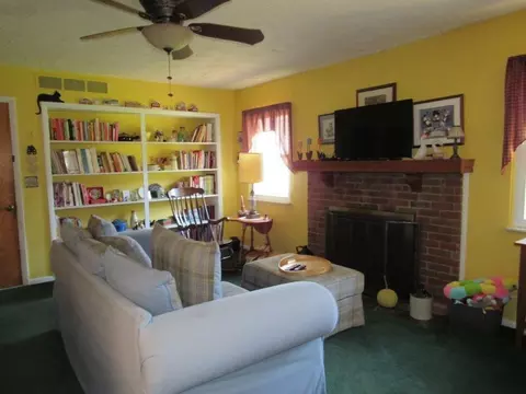 2532 Carousel Dr, Springfield, OH 45503 photo 6