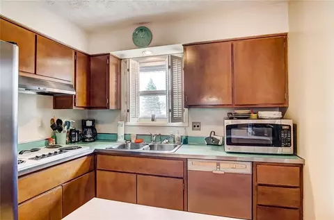 1733 Brookhollow Dr, Springfield, OH 45504 photo 8