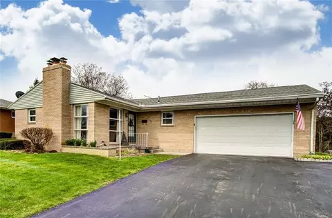 1733 Brookhollow Dr, Springfield, OH 45504 photo 1