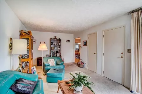 1733 Brookhollow Dr, Springfield, OH 45504 photo 5