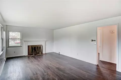 2133 E Mile Rd, Springfield, OH 45503 photo 4