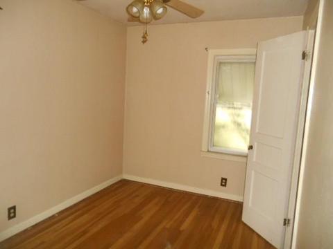 1024 W First St, Springfield, OH 45504 photo 9