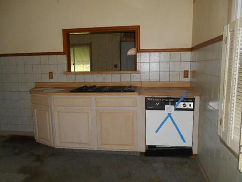 1024 W First St, Springfield, OH 45504 photo 6
