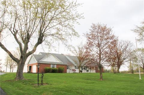 5685 E Bluelick, Lima, OH 45801 photo 2