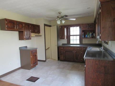 2106 Columbus Ave, Springfield, OH 45503 photo 5