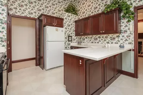 1310 Kingsgate Rd, Springfield, OH 45503 photo 4
