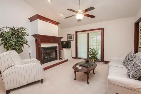1310 Kingsgate Rd, Springfield, OH 45503 photo 3
