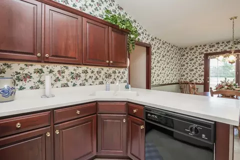 1310 Kingsgate Rd, Springfield, OH 45503 photo 19