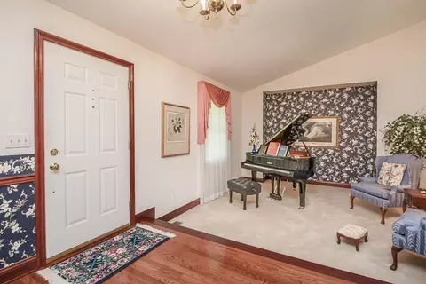 1310 Kingsgate Rd, Springfield, OH 45503 photo 13