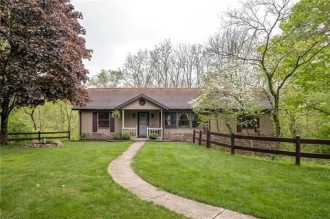 1033 Crystal Ln, Springfield, OH 45502 photo 1