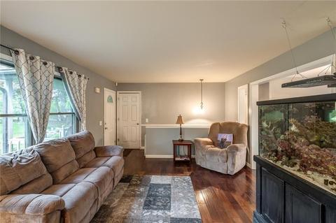 1033 Crystal Ln, Springfield, OH 45502 photo 5