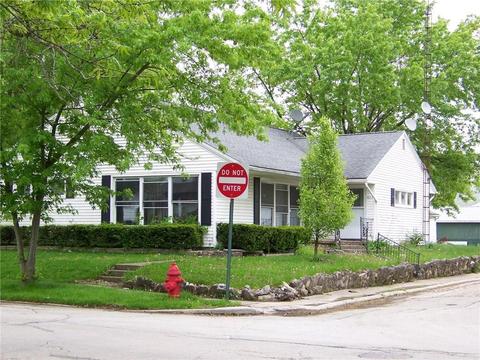 604 N Mill St, Celina, OH 45822 photo 4