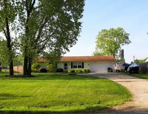 10908 Schenk Rd, Sidney, OH 45365 photo 1