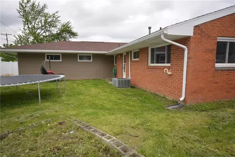 1933 Burch Ave, Lima, OH 45801 photo 3