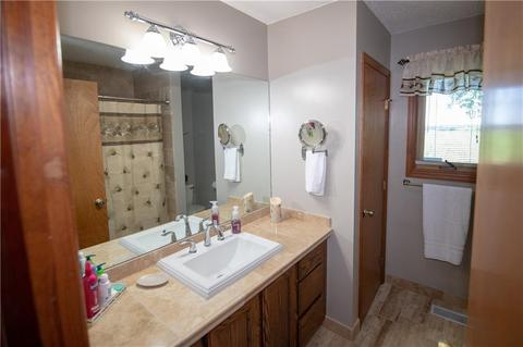 6200 Manete St, Springfield, OH 45502 photo 3