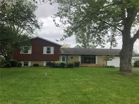 2441 Ballentine, Springfield, OH 45502 photo 2