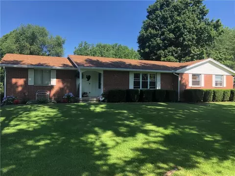 5125 Old Clifton Rd, Springfield, OH 45502 photo 1