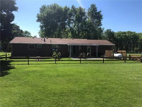 5125 Old Clifton Rd, Springfield, OH 45502 photo 5