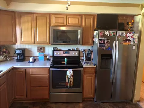5125 Old Clifton Rd, Springfield, OH 45502 photo 12