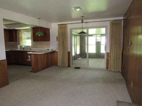 411 Geron Dr, Springfield, OH 45505 photo 4