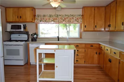 1208 Redbud, Springfield, OH 45504 photo 5