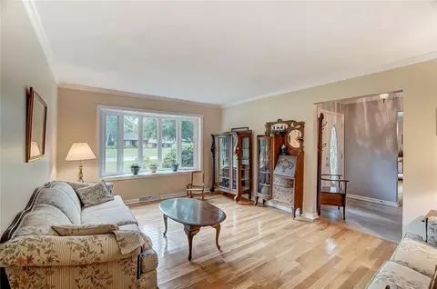 4627 S Plateau Dr, Springfield, OH 45502 photo 6