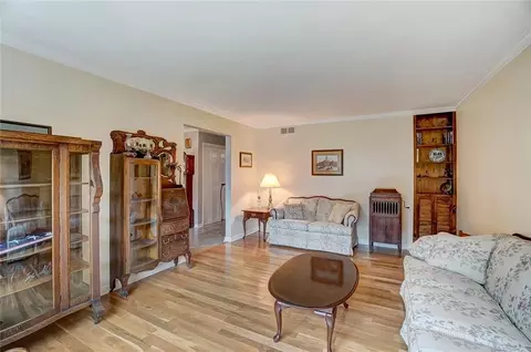 4627 S Plateau Dr, Springfield, OH 45502 photo 7
