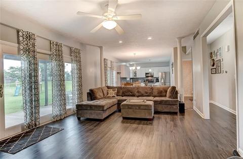 765 Eva Cir, Springfield, OH 45504 photo 9