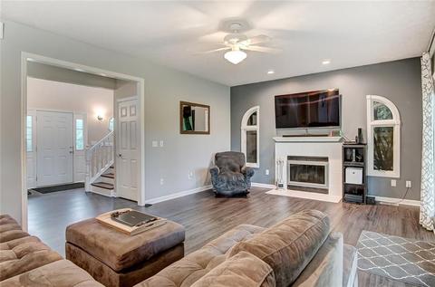 765 Eva Cir, Springfield, OH 45504 photo 7