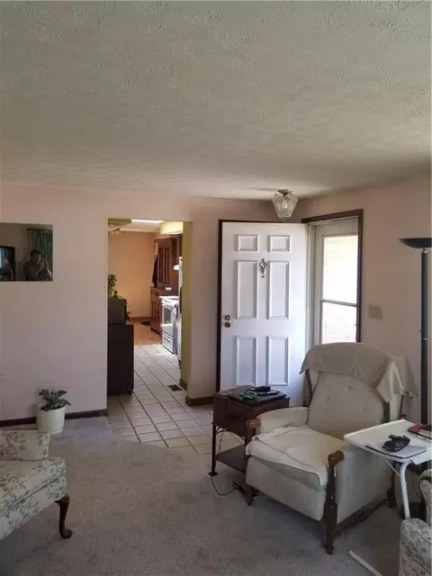 2931 Derr Rd, Springfield, OH 45503 photo 4