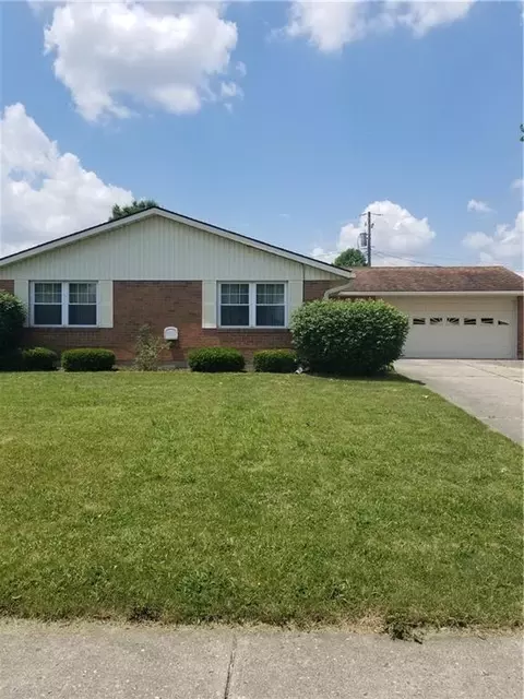 2931 Derr Rd, Springfield, OH 45503 photo 1