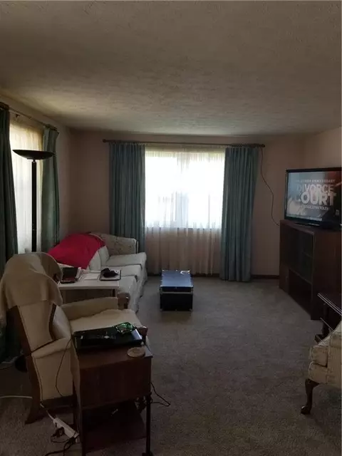 2931 Derr Rd, Springfield, OH 45503 photo 3