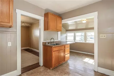 1820 Hillside Ave, Springfield, OH 45503 photo 9