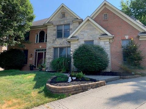 2440 Greystone, Springfield, OH 45503 photo 2