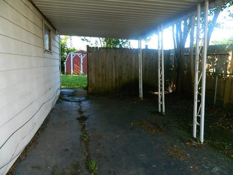 2671 Allen Dr, Springfield, OH 45505 photo 4