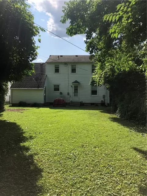 1520 N Lowry Ave, Springfield, OH 45504 photo 2
