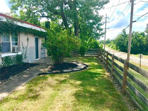 839 Moorefield Rd, Springfield, OH 45502 photo 1