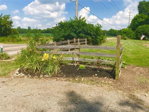839 Moorefield Rd, Springfield, OH 45502 photo 7