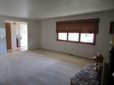 2823 Home Orchard Dr, Springfield, OH 45503 photo 8