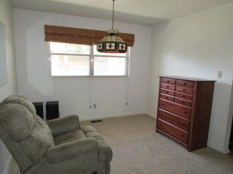 2823 Home Orchard Dr, Springfield, OH 45503 photo 9
